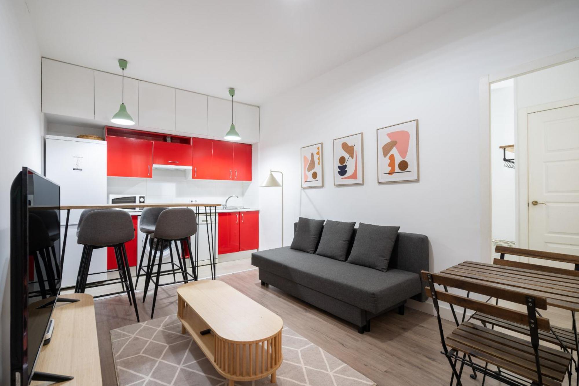 Apartamento En Chueca Para 4 Personas Alquiler Temporal Madrid Exterior photo
